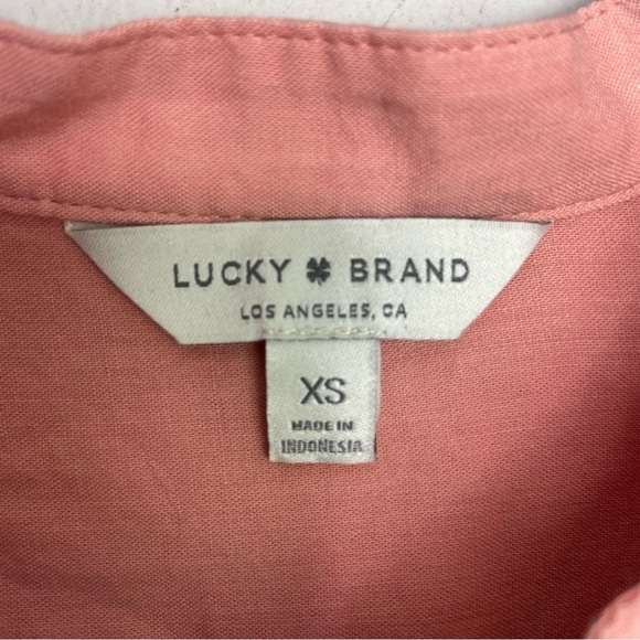 Lucky Brand pink button down blouse size xs - Picture 5 of 7